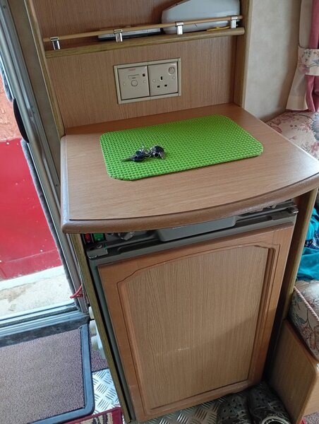 Rulota de vanzare GB Rema Compass Raly 400/2 inmatriculata